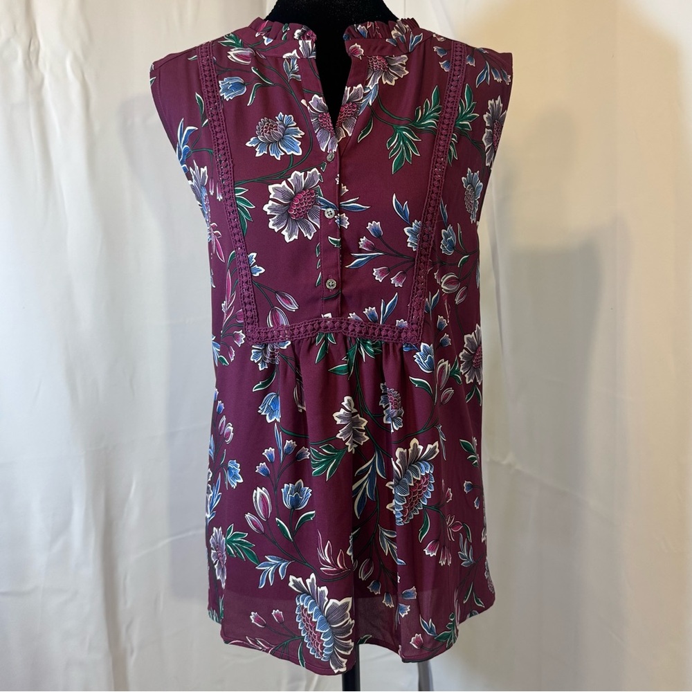 LOFT Large Plum Floral Lace Trim Mixed Media Shell Top Sleeveless Ruffle Neck